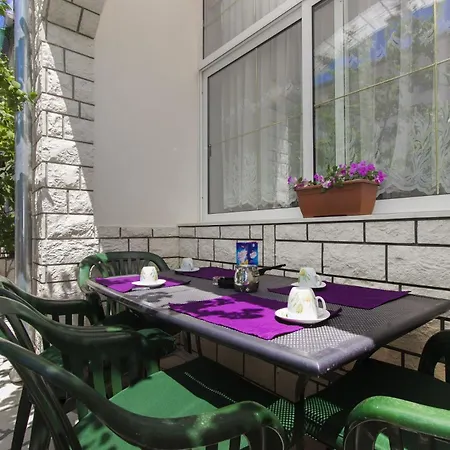 Apartman Vinko Primošten