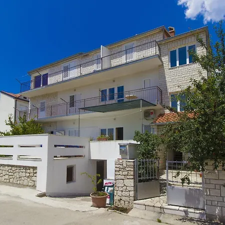 Vinko * 프리모스턴